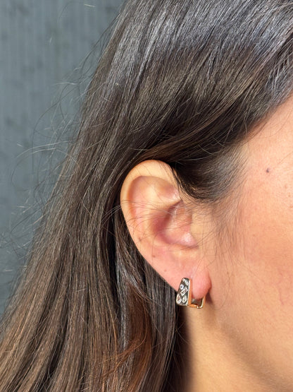 BEZEL EARRINGS