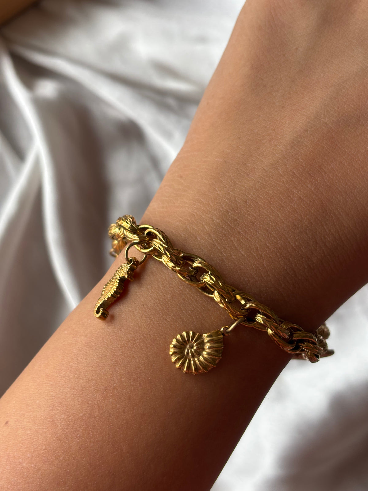 AZURA BRACELET