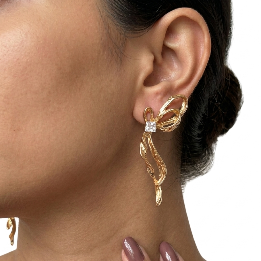 HALF & HALF BOW EARRINGS