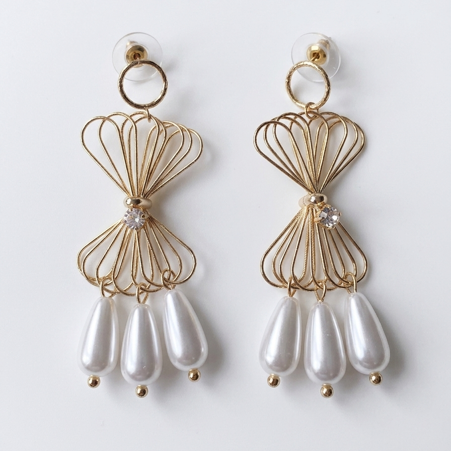 PEARL COQUETTE EARRINGS