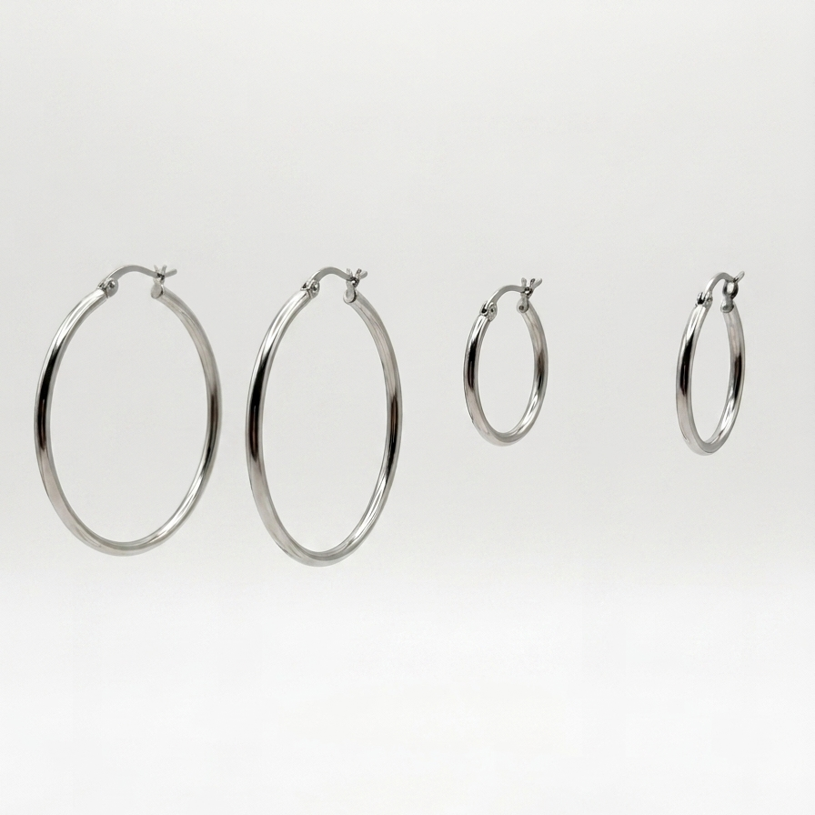 SILVER BASIC EARRINGS