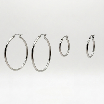 SILVER BASIC EARRINGS