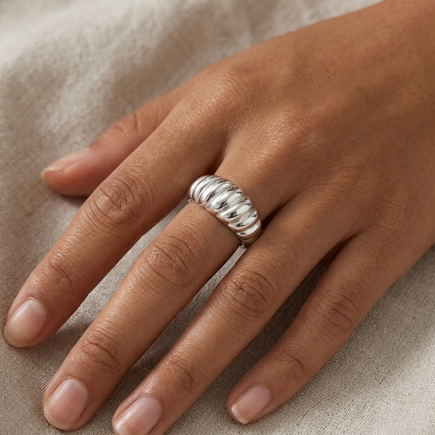 CROSSAINT RING