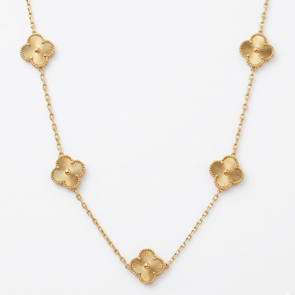 CLOVER NECKLACE