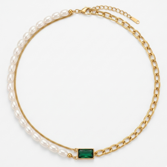 PEARLIA NECKLACE