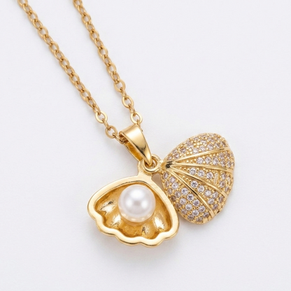 SHELL NECKLACE