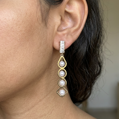 DAHLIA EARRINGS