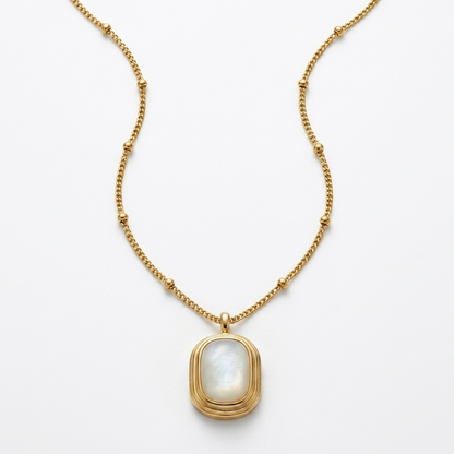 AMELIE NECKLACE