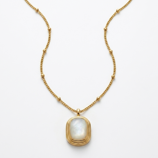 AMELIE NECKLACE