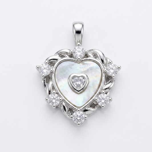 LOVE PENDANT