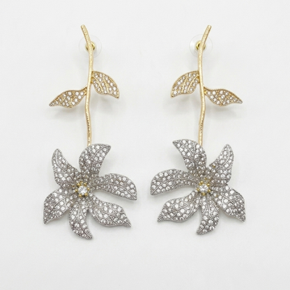 LEAF EARRINGS