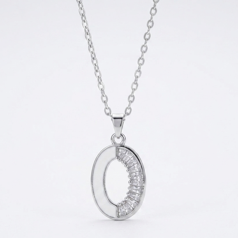 RHINESTONE OVAL NECKLACE