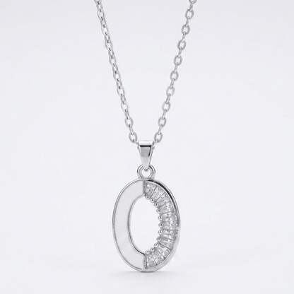 RHINESTONE OVAL NECKLACE