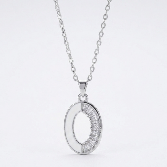 RHINESTONE OVAL NECKLACE