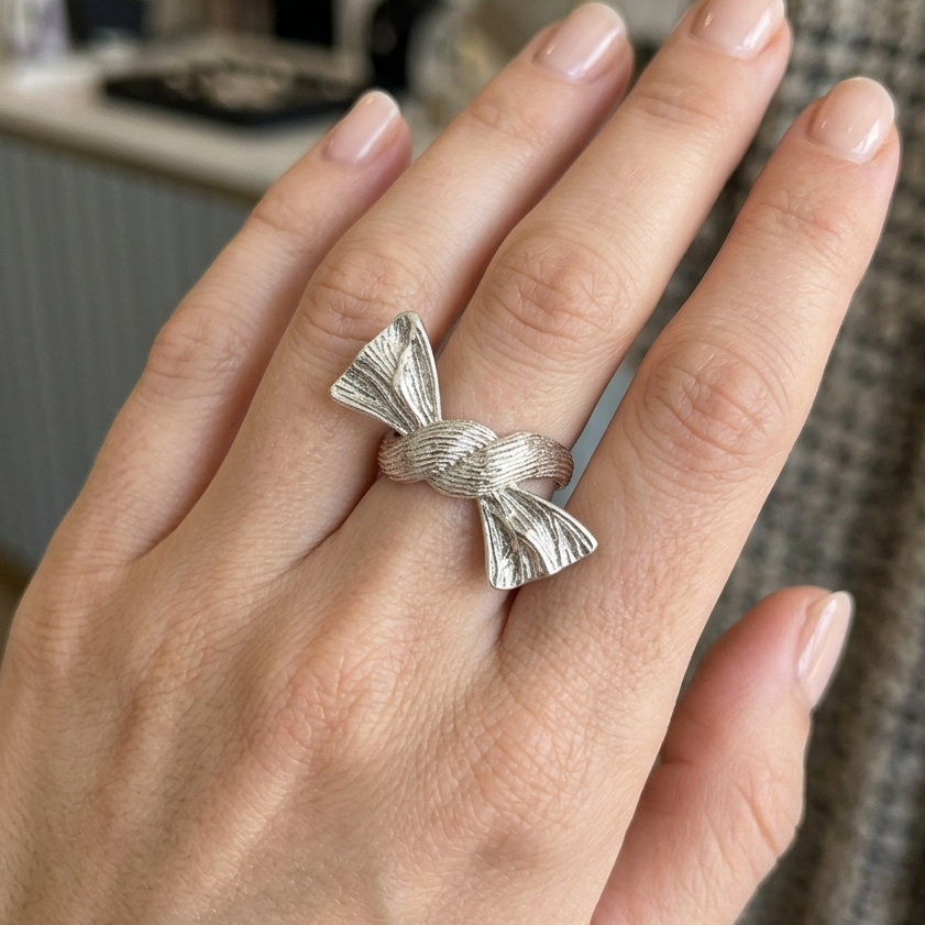 BOW RING