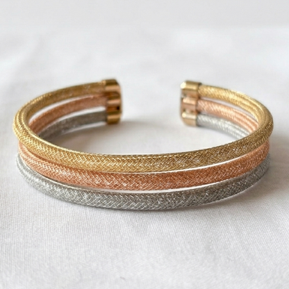 TEXTURED BRACELET
