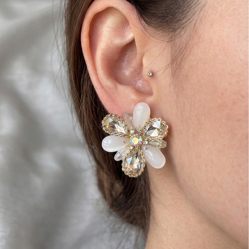CRYSTAL FLOWER EARRINGS