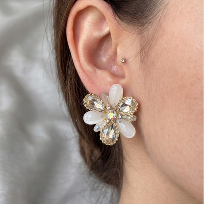CRYSTAL FLOWER EARRINGS