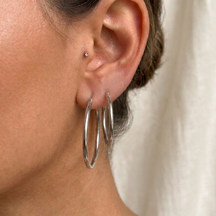 SILVER BASIC EARRINGS