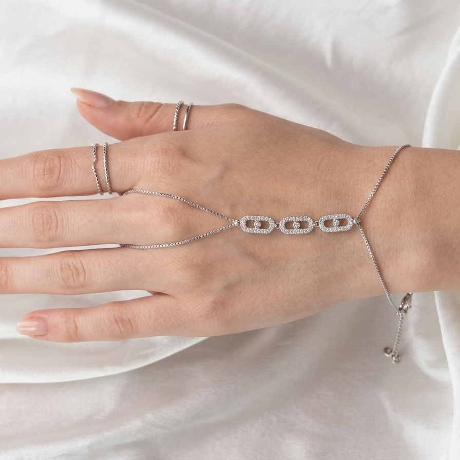 MIA HAND CHAIN