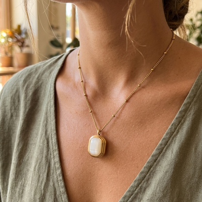 AMELIE NECKLACE