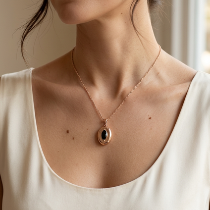 NOIR NECKLACE