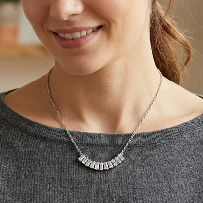 MELANIA NECKLACE
