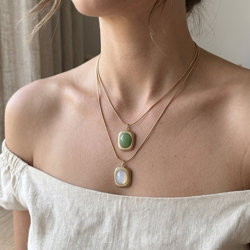 ESME NECKLACE