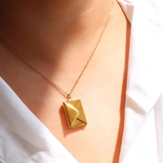 LOVE YOU NECKLACE