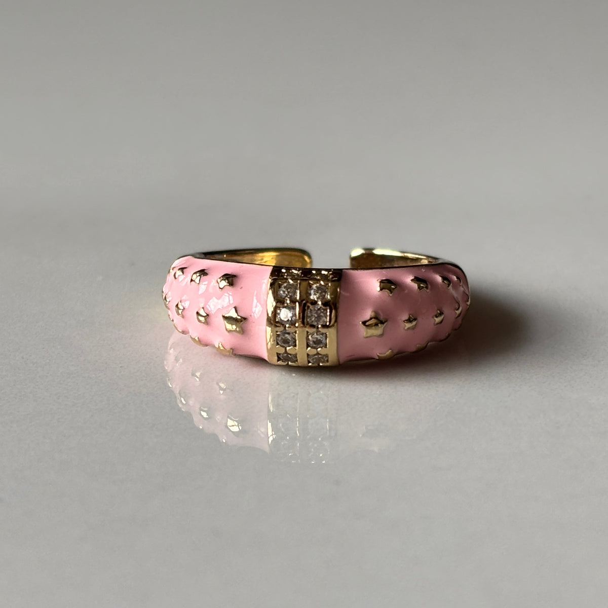 LILA RING
