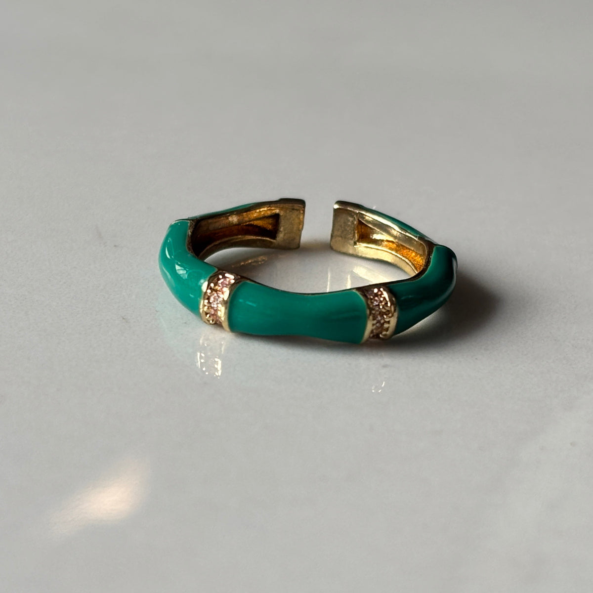 CORA RING