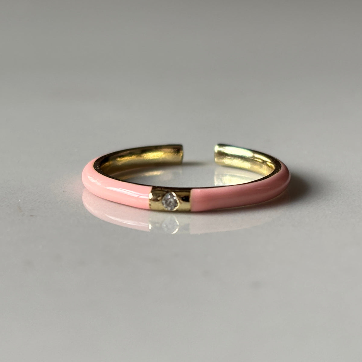 ELARA RING