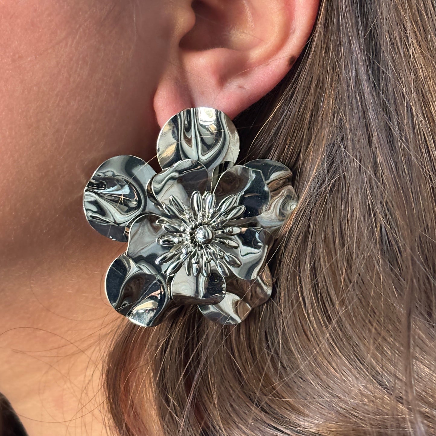 OLIVELA EARRINGS