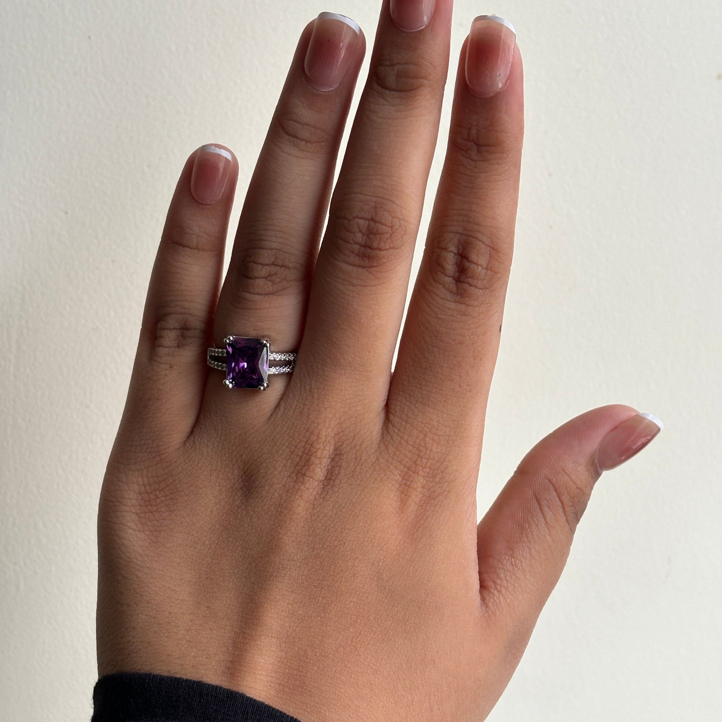 ZURI RING