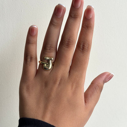 INITIAL RING