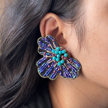 HALF FLOWER EARRINGS