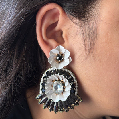 BLACK RHINESTONE EARRINGS