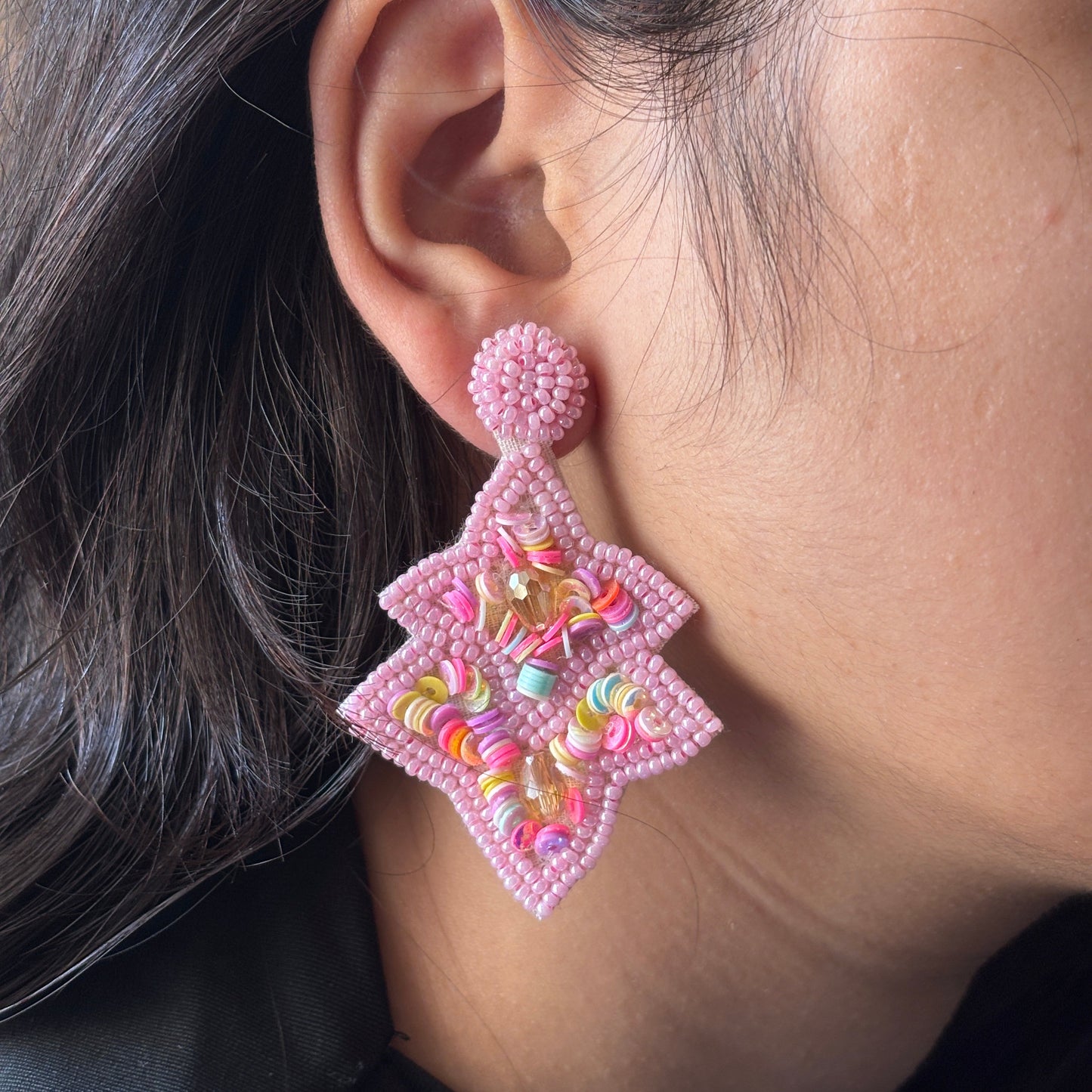 STAR EARRING