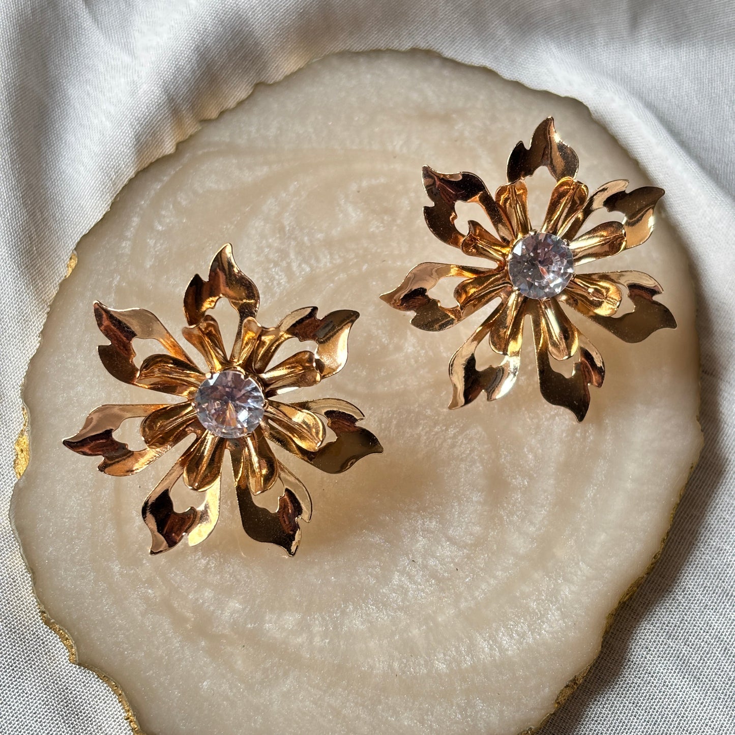 LILY EARRINGS